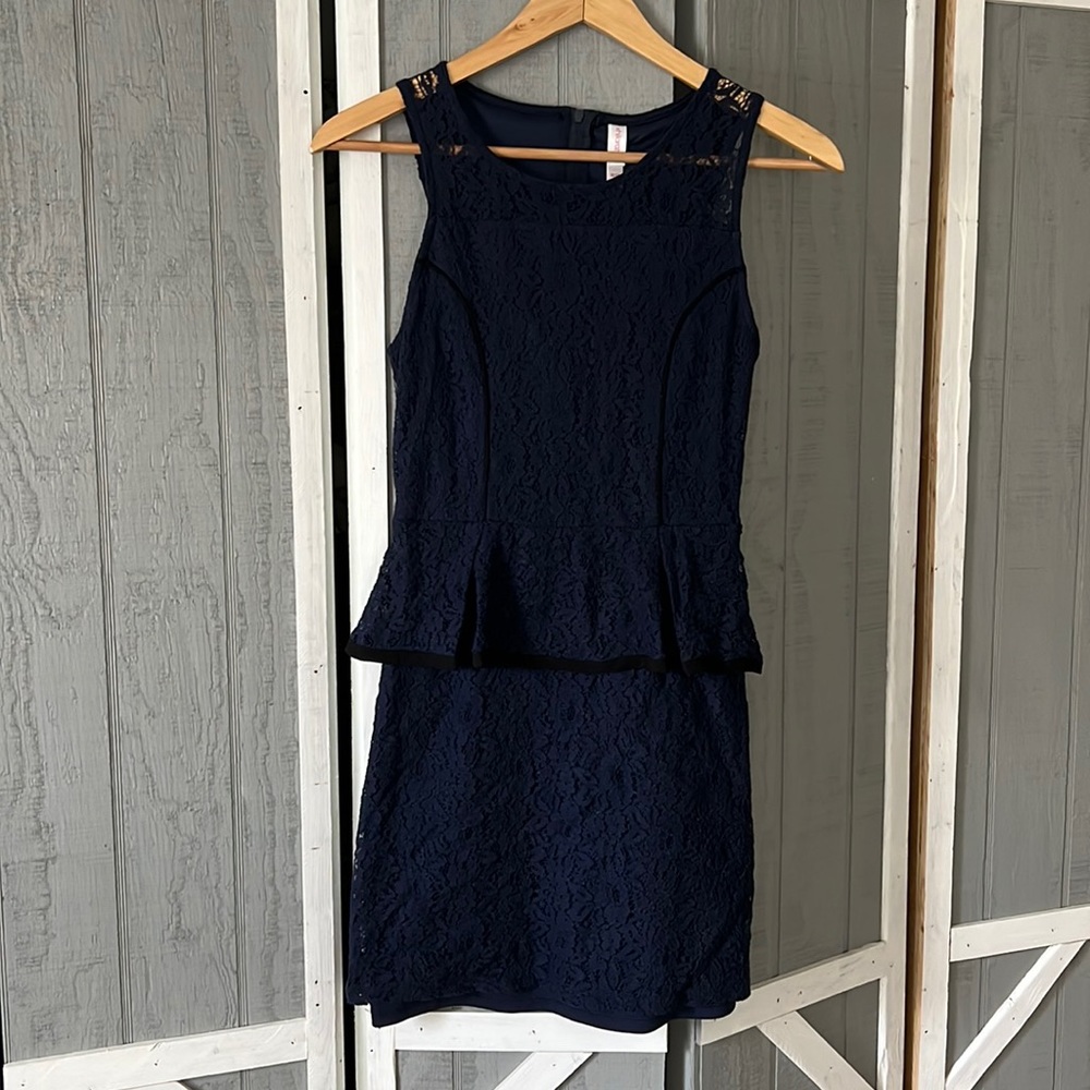 Xhilaration peplum dress Navy size medium
